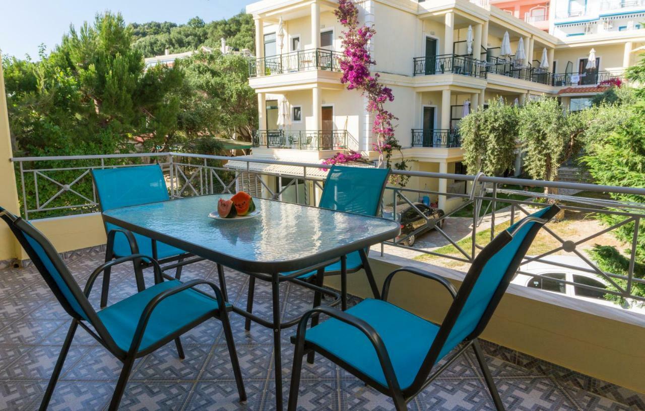Hotel Loukas Vrachos Паралія Врачу Екстер'єр фото